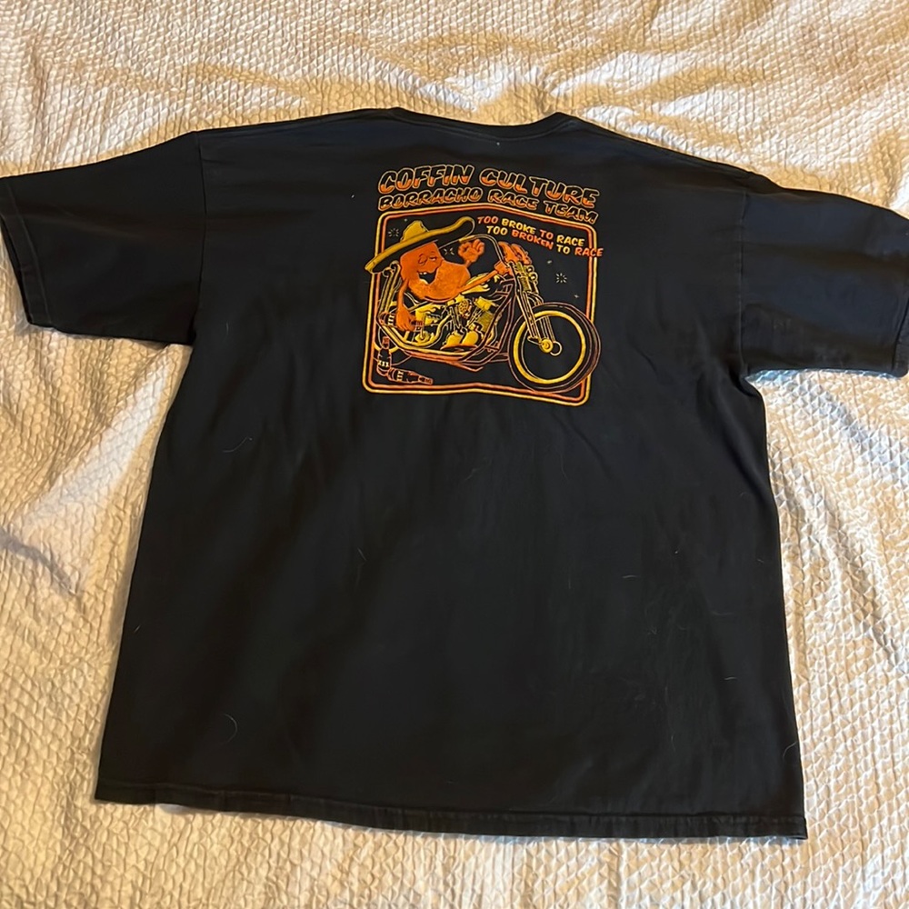 Black tshirt